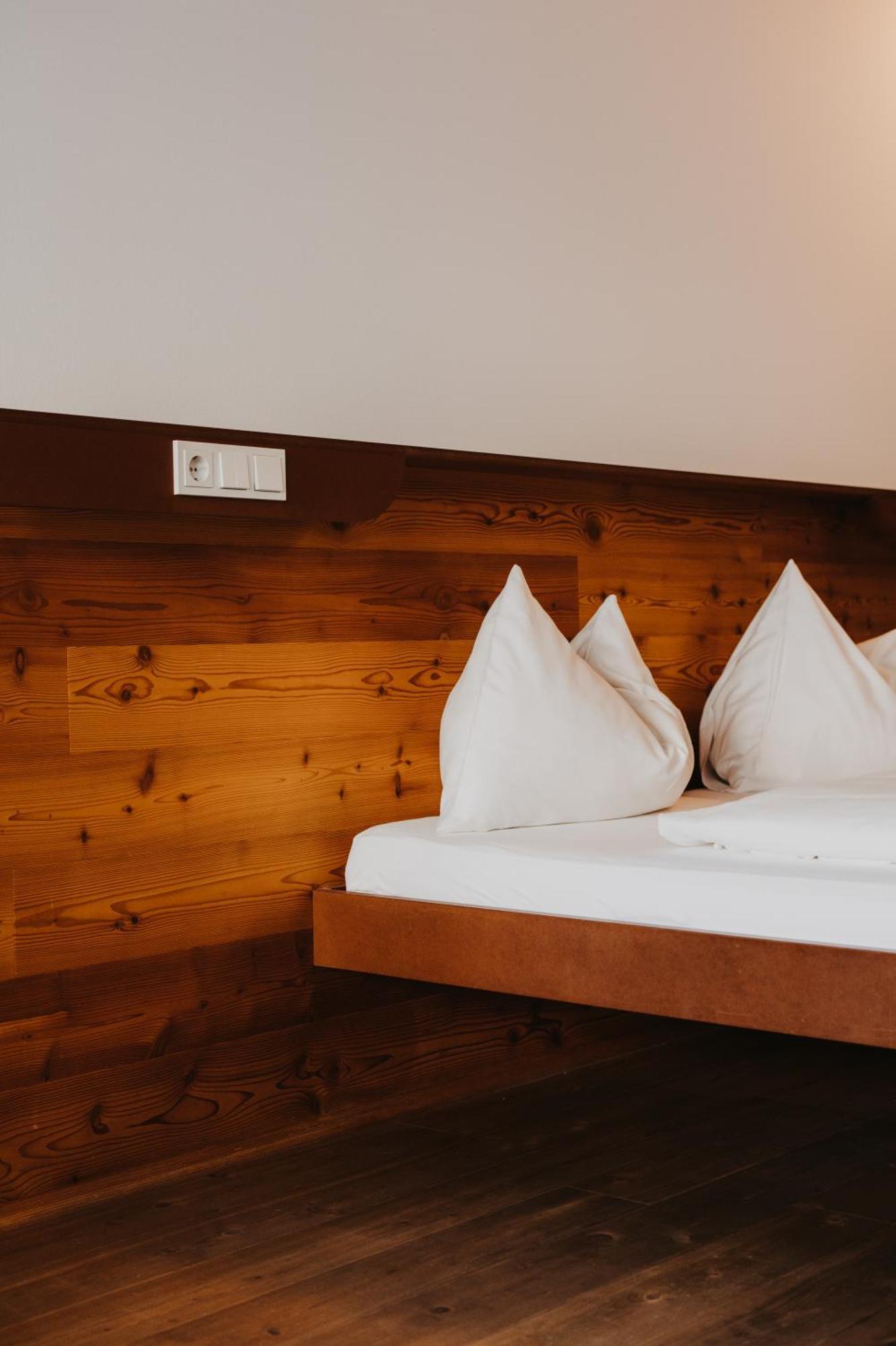 Hotel Hinteregger Matrei in Osttirol Exteriör bild