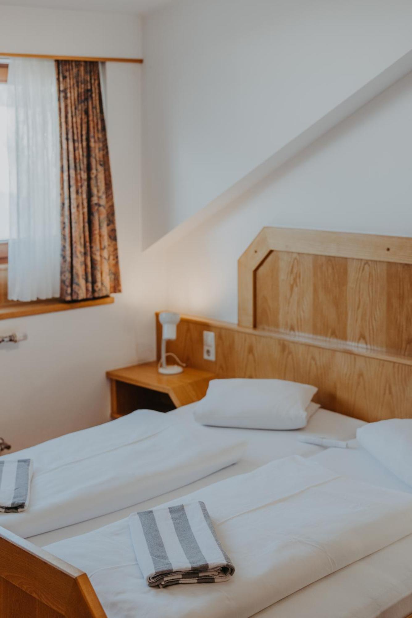 Hotel Hinteregger Matrei in Osttirol Exteriör bild